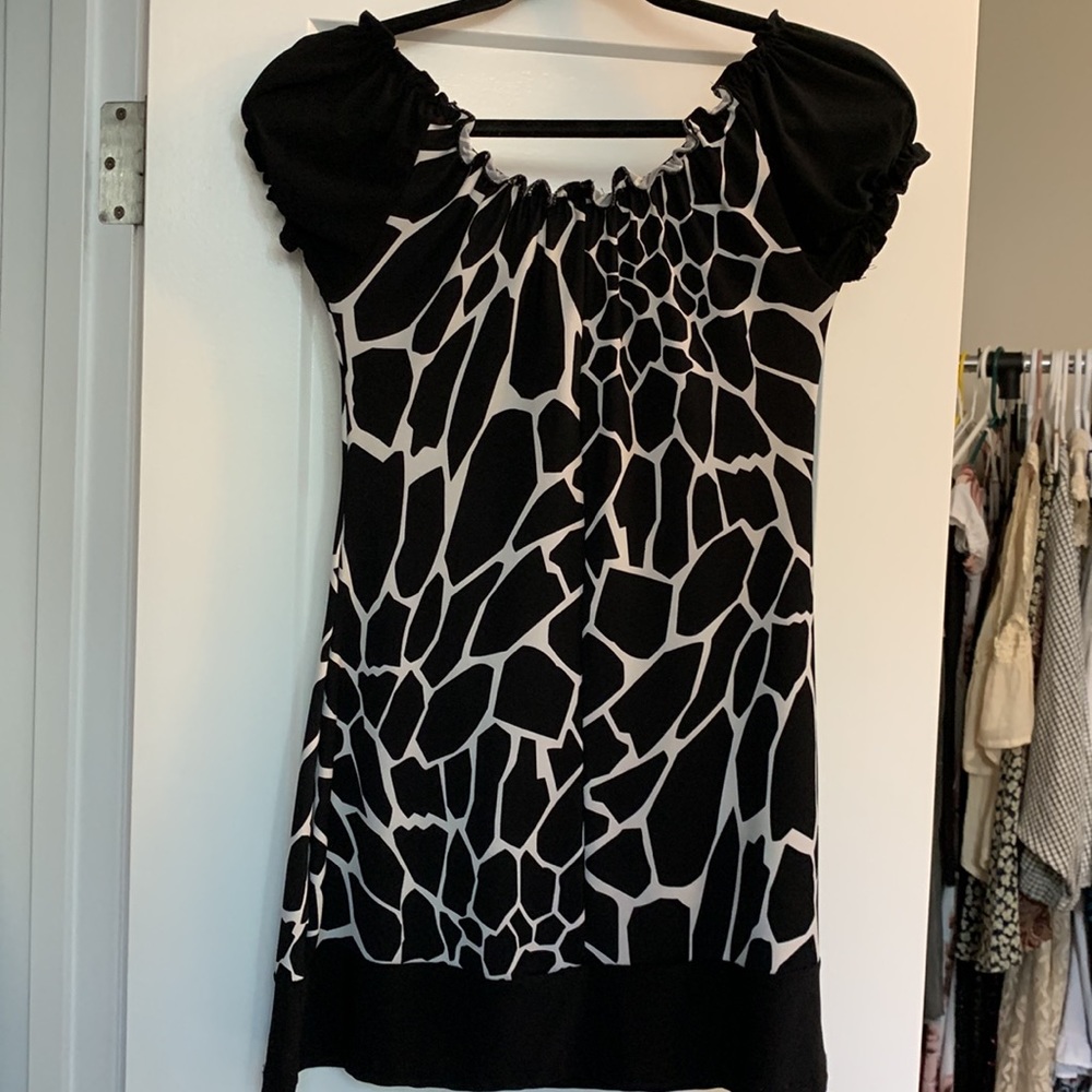 Tunic Top - Picture 3 of 4
